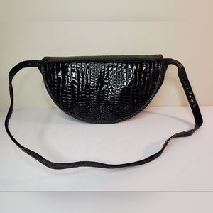 Vintage Ladies 80s Black Patent Leather Croc Handbag